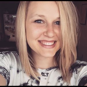 Meet your Posher, Allison